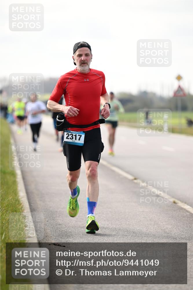 12.04.2026 - 45. Internationalen Wilhelmsburger Insellauf Dr. Thomas Lammeyer http://msf.ph/oto/9441049 12.04.2026 10:06:52 Laufen 2317 meine-sportfotos.de