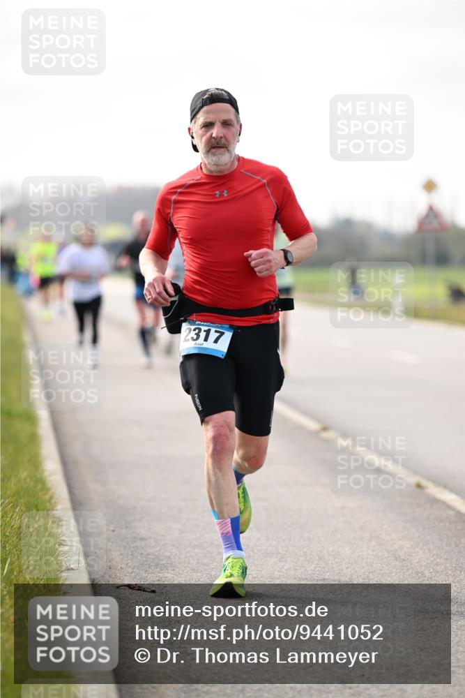 12.04.2026 - 45. Internationalen Wilhelmsburger Insellauf Dr. Thomas Lammeyer http://msf.ph/oto/9441052 12.04.2026 10:06:52 Laufen 2317 meine-sportfotos.de