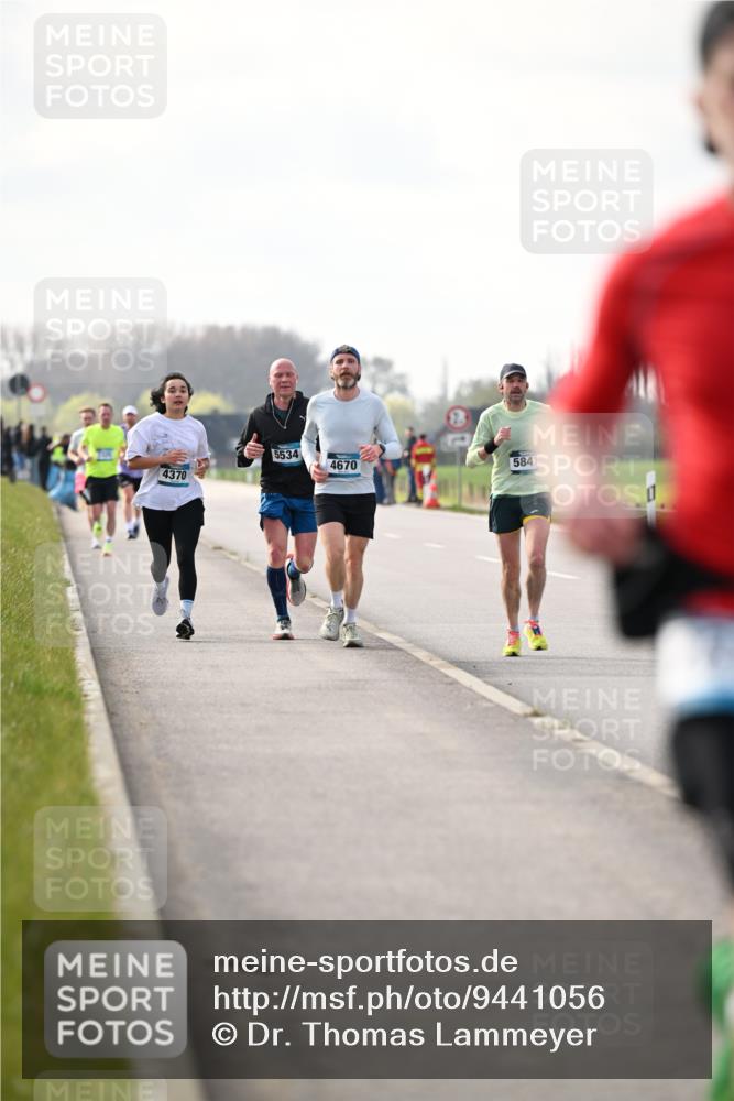 12.04.2026 - 45. Internationalen Wilhelmsburger Insellauf Dr. Thomas Lammeyer http://msf.ph/oto/9441056 12.04.2026 10:06:54 Laufen 4370, 5534, 4670, 5841 meine-sportfotos.de