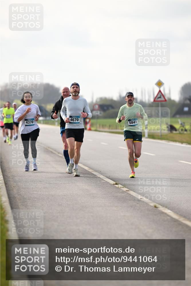 12.04.2026 - 45. Internationalen Wilhelmsburger Insellauf Dr. Thomas Lammeyer http://msf.ph/oto/9441064 12.04.2026 10:06:55 Laufen 4370, 4670, 5841 meine-sportfotos.de