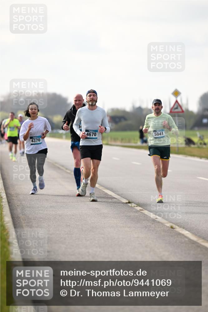 12.04.2026 - 45. Internationalen Wilhelmsburger Insellauf Dr. Thomas Lammeyer http://msf.ph/oto/9441069 12.04.2026 10:06:56 Laufen 4670, 4370, 5841 meine-sportfotos.de