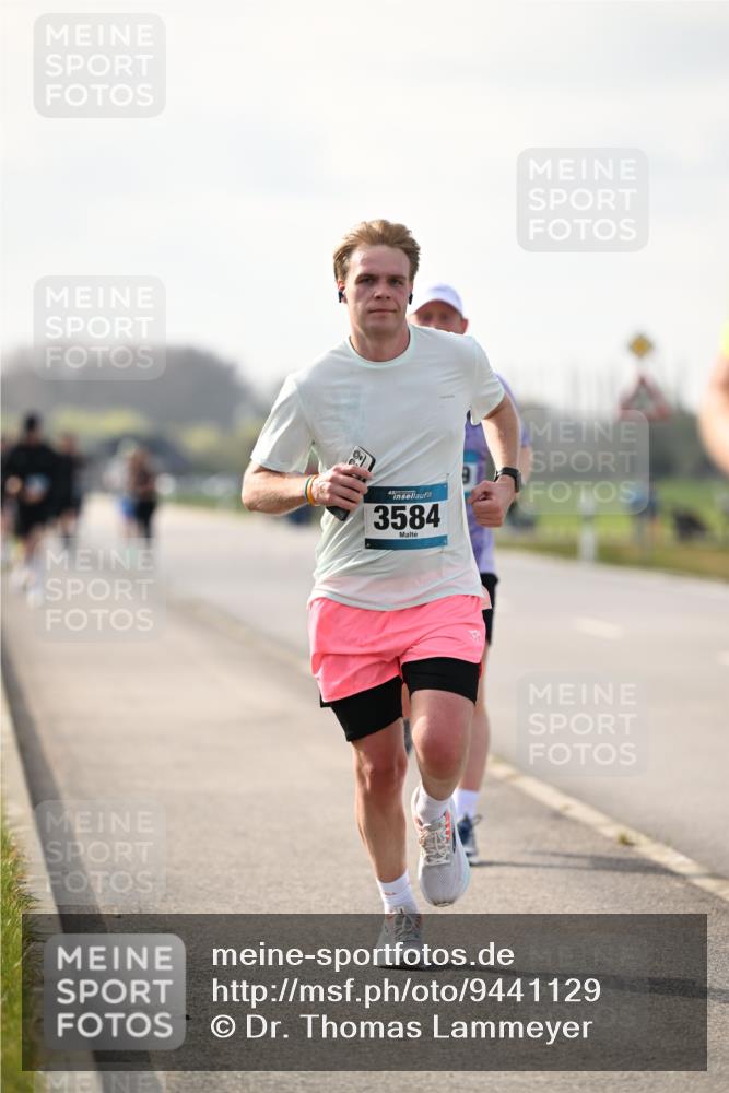 12.04.2026 - 45. Internationalen Wilhelmsburger Insellauf Dr. Thomas Lammeyer http://msf.ph/oto/9441129 12.04.2026 10:07:09 Laufen 3584 meine-sportfotos.de