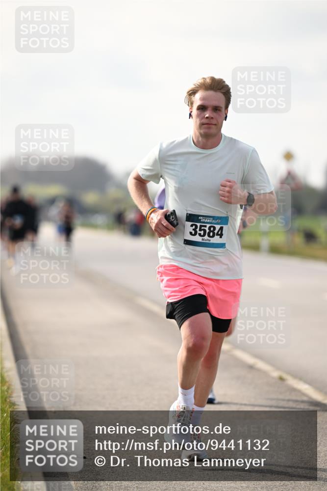 12.04.2026 - 45. Internationalen Wilhelmsburger Insellauf Dr. Thomas Lammeyer http://msf.ph/oto/9441132 12.04.2026 10:07:09 Laufen 45, 3584 meine-sportfotos.de