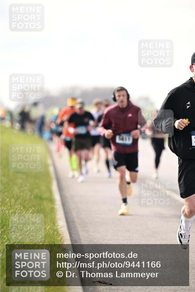 12.04.2026 - 45. Internationalen Wilhelmsburger Insellauf Dr. Thomas Lammeyer http://msf.ph/oto/9441166 12.04.2026 10:07:19 Laufen  meine-sportfotos.de
