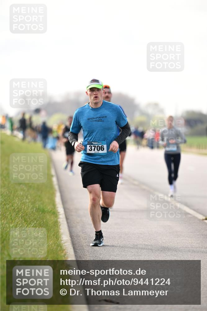12.04.2026 - 45. Internationalen Wilhelmsburger Insellauf Dr. Thomas Lammeyer http://msf.ph/oto/9441224 12.04.2026 10:07:33 Laufen 3706 meine-sportfotos.de