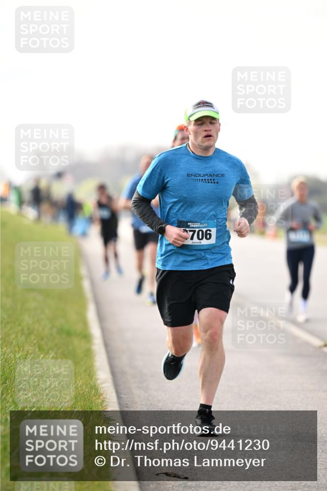 12.04.2026 - 45. Internationalen Wilhelmsburger Insellauf Dr. Thomas Lammeyer http://msf.ph/oto/9441230 12.04.2026 10:07:34 Laufen 706 meine-sportfotos.de