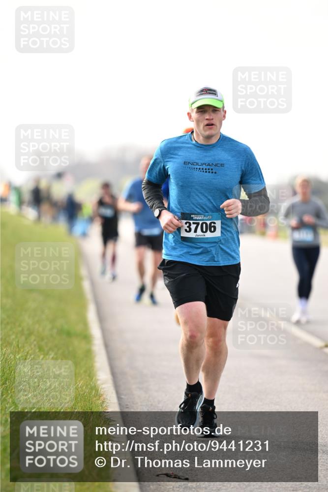 12.04.2026 - 45. Internationalen Wilhelmsburger Insellauf Dr. Thomas Lammeyer http://msf.ph/oto/9441231 12.04.2026 10:07:34 Laufen 3706 meine-sportfotos.de
