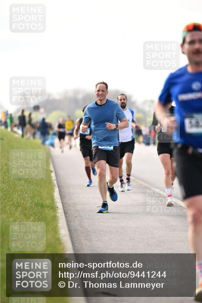 12.04.2026 - 45. Internationalen Wilhelmsburger Insellauf Dr. Thomas Lammeyer http://msf.ph/oto/9441244 12.04.2026 10:07:37 Laufen  meine-sportfotos.de