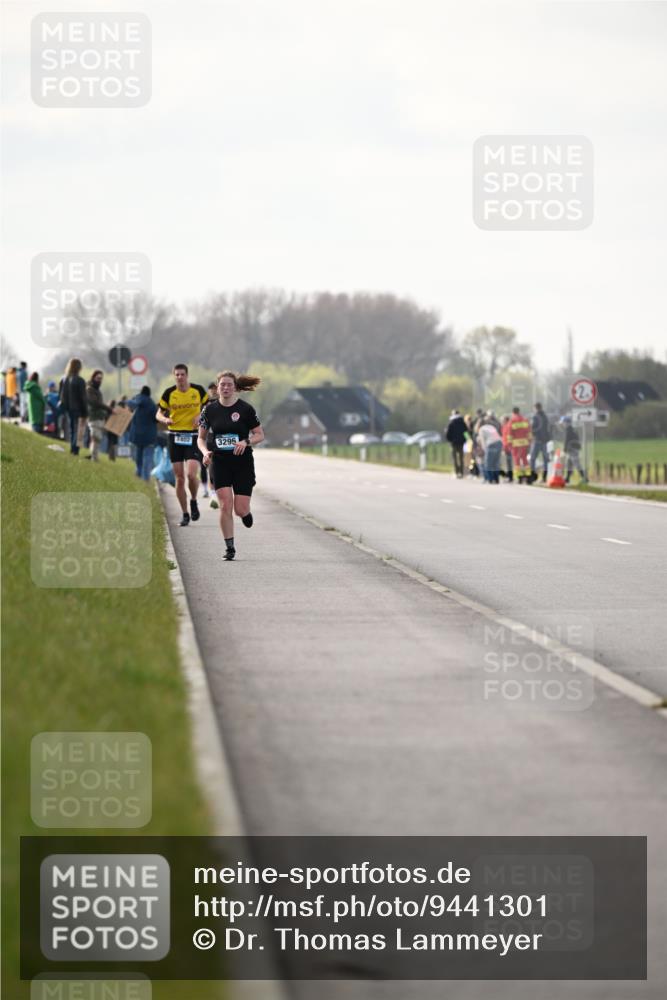 12.04.2026 - 45. Internationalen Wilhelmsburger Insellauf Dr. Thomas Lammeyer http://msf.ph/oto/9441301 12.04.2026 10:07:48 Laufen 2402, 3296, 2 meine-sportfotos.de