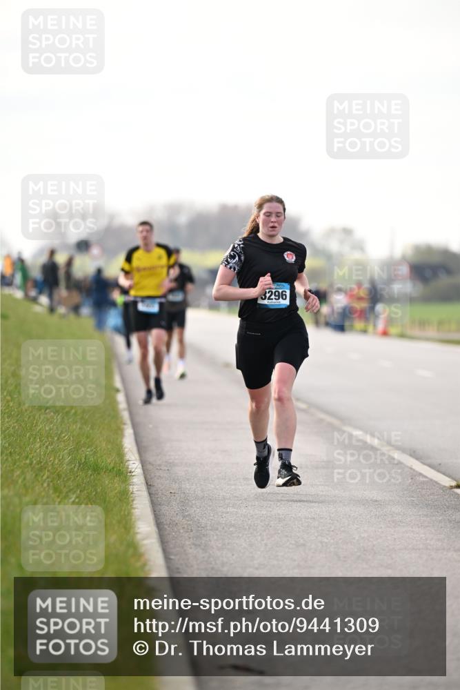 12.04.2026 - 45. Internationalen Wilhelmsburger Insellauf Dr. Thomas Lammeyer http://msf.ph/oto/9441309 12.04.2026 10:07:56 Laufen 3296 meine-sportfotos.de