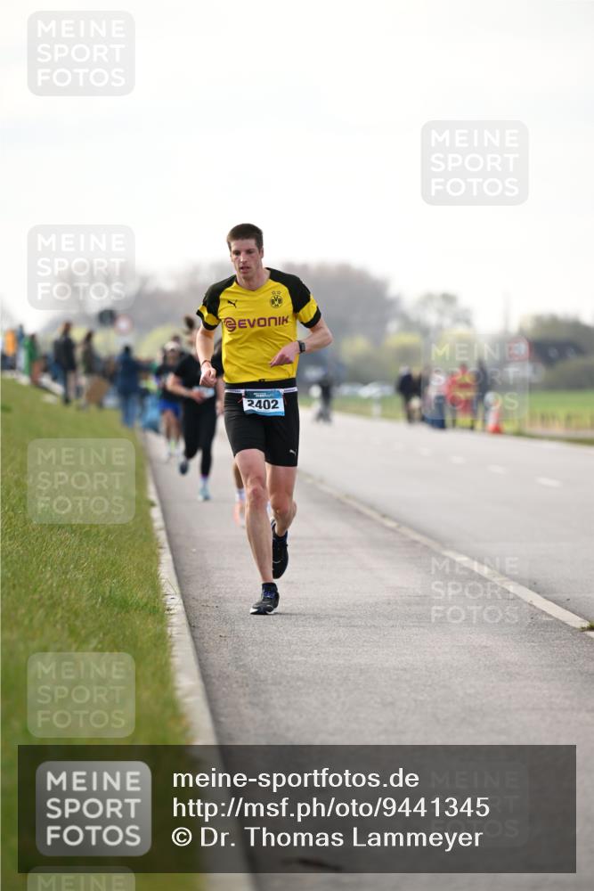 12.04.2026 - 45. Internationalen Wilhelmsburger Insellauf Dr. Thomas Lammeyer http://msf.ph/oto/9441345 12.04.2026 10:08:02 Laufen 2402 meine-sportfotos.de