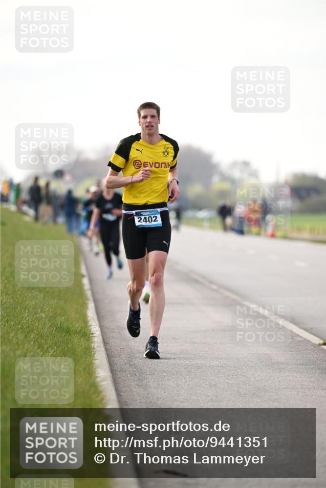 12.04.2026 - 45. Internationalen Wilhelmsburger Insellauf Dr. Thomas Lammeyer http://msf.ph/oto/9441351 12.04.2026 10:08:03 Laufen 2402 meine-sportfotos.de