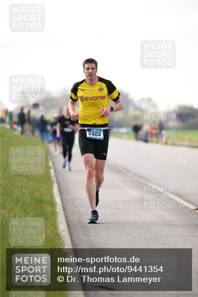 12.04.2026 - 45. Internationalen Wilhelmsburger Insellauf Dr. Thomas Lammeyer http://msf.ph/oto/9441354 12.04.2026 10:08:03 Laufen 2402 meine-sportfotos.de