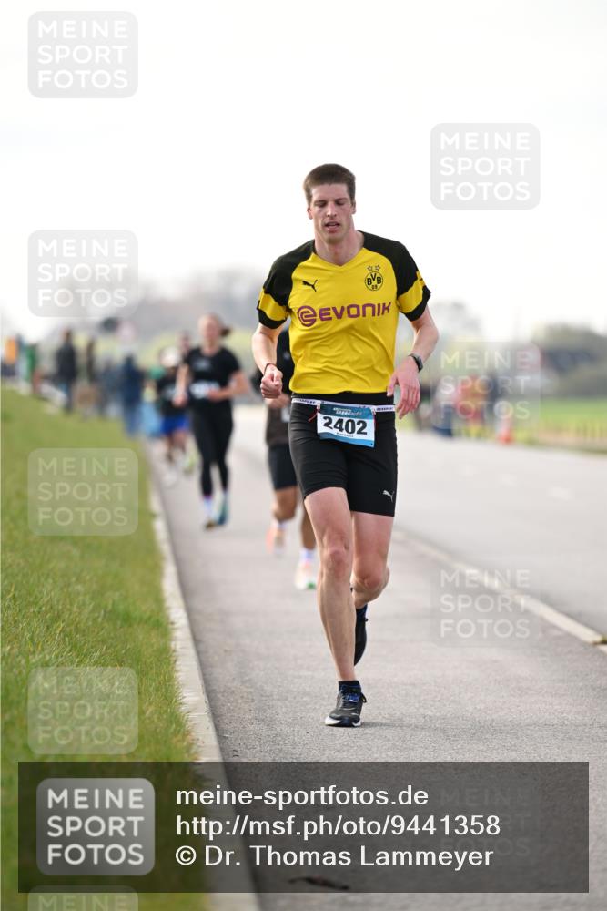 12.04.2026 - 45. Internationalen Wilhelmsburger Insellauf Dr. Thomas Lammeyer http://msf.ph/oto/9441358 12.04.2026 10:08:04 Laufen 2402 meine-sportfotos.de
