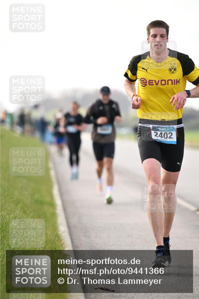 12.04.2026 - 45. Internationalen Wilhelmsburger Insellauf Dr. Thomas Lammeyer http://msf.ph/oto/9441366 12.04.2026 10:08:05 Laufen 09, 2402 meine-sportfotos.de