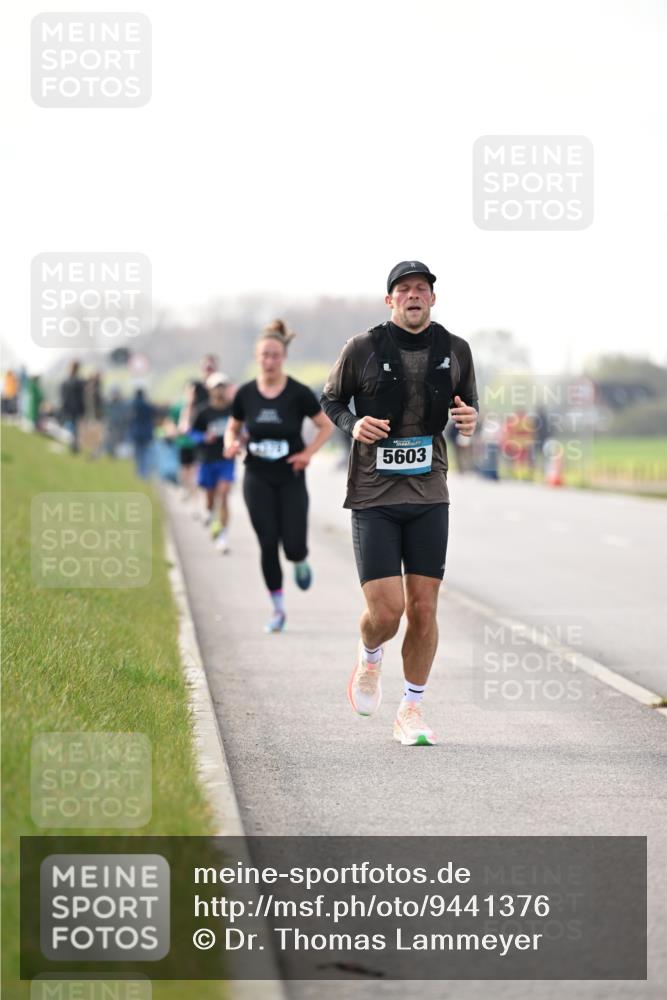 12.04.2026 - 45. Internationalen Wilhelmsburger Insellauf Dr. Thomas Lammeyer http://msf.ph/oto/9441376 12.04.2026 10:08:07 Laufen 5603 meine-sportfotos.de