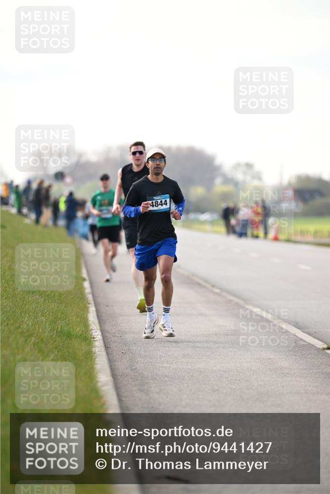 12.04.2026 - 45. Internationalen Wilhelmsburger Insellauf Dr. Thomas Lammeyer http://msf.ph/oto/9441427 12.04.2026 10:08:15 Laufen 4844 meine-sportfotos.de