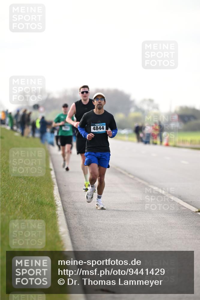 12.04.2026 - 45. Internationalen Wilhelmsburger Insellauf Dr. Thomas Lammeyer http://msf.ph/oto/9441429 12.04.2026 10:08:15 Laufen 4844 meine-sportfotos.de