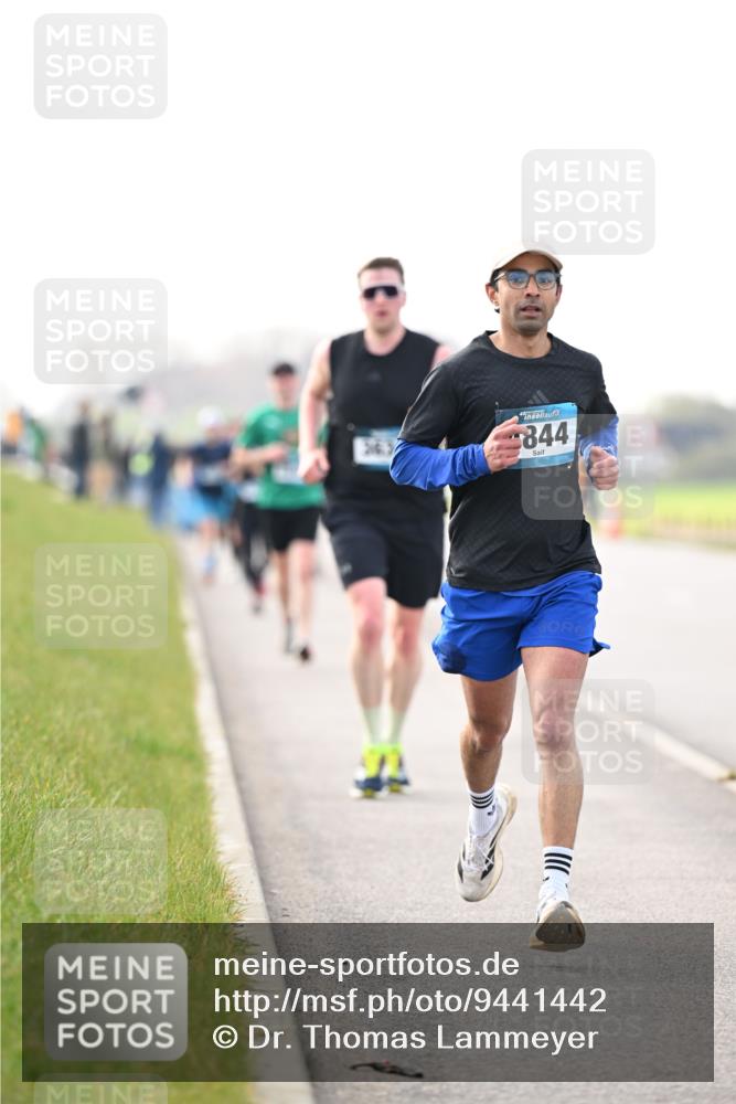 12.04.2026 - 45. Internationalen Wilhelmsburger Insellauf Dr. Thomas Lammeyer http://msf.ph/oto/9441442 12.04.2026 10:08:18 Laufen 844 meine-sportfotos.de