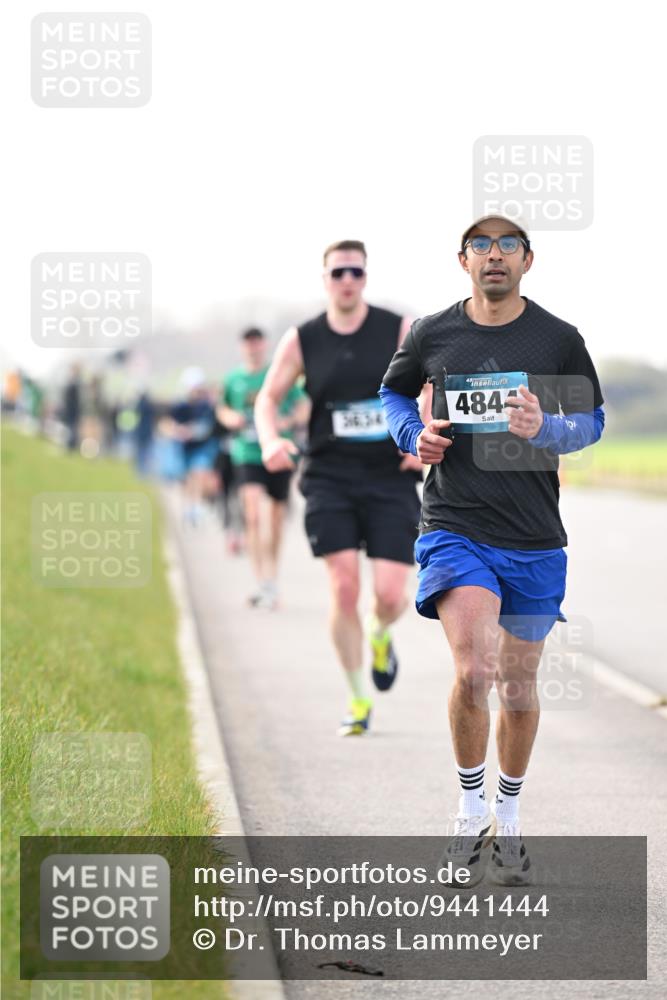 12.04.2026 - 45. Internationalen Wilhelmsburger Insellauf Dr. Thomas Lammeyer http://msf.ph/oto/9441444 12.04.2026 10:08:18 Laufen 484, 101 meine-sportfotos.de