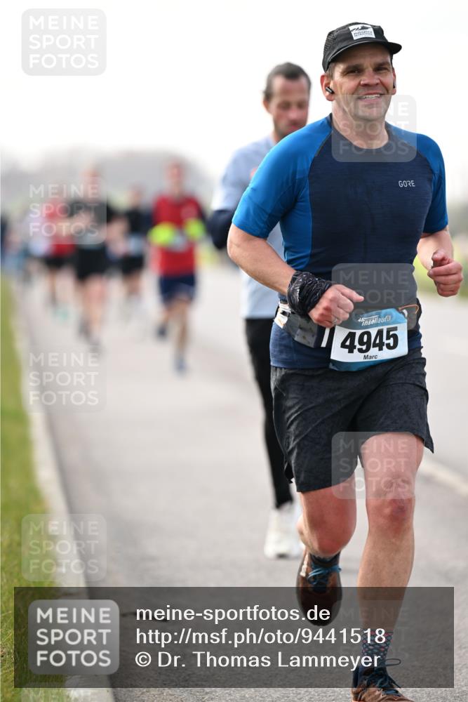 12.04.2026 - 45. Internationalen Wilhelmsburger Insellauf Dr. Thomas Lammeyer http://msf.ph/oto/9441518 12.04.2026 10:08:35 Laufen 45, 4945 meine-sportfotos.de