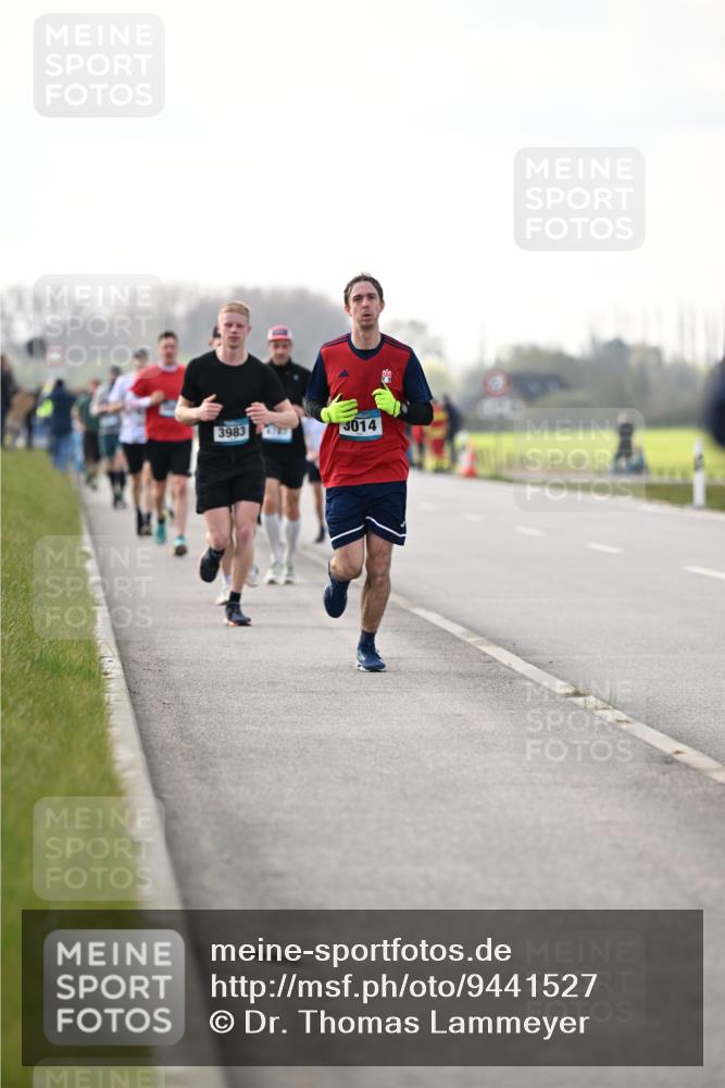 12.04.2026 - 45. Internationalen Wilhelmsburger Insellauf Dr. Thomas Lammeyer http://msf.ph/oto/9441527 12.04.2026 10:08:37 Laufen 3983, 3014 meine-sportfotos.de