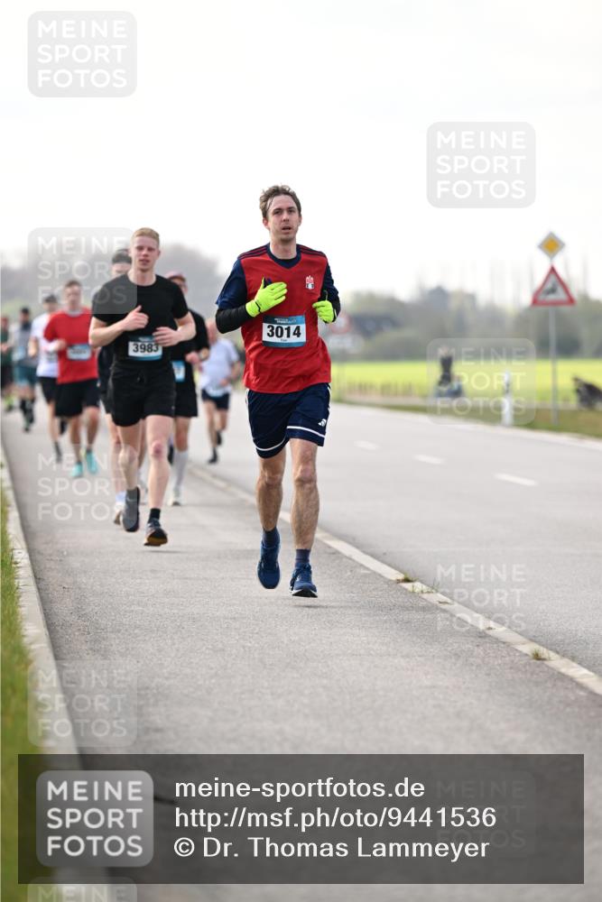 12.04.2026 - 45. Internationalen Wilhelmsburger Insellauf Dr. Thomas Lammeyer http://msf.ph/oto/9441536 12.04.2026 10:08:39 Laufen 3014, 3983 meine-sportfotos.de