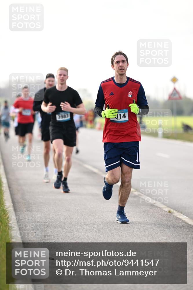 12.04.2026 - 45. Internationalen Wilhelmsburger Insellauf Dr. Thomas Lammeyer http://msf.ph/oto/9441547 12.04.2026 10:08:40 Laufen 3983, 014 meine-sportfotos.de