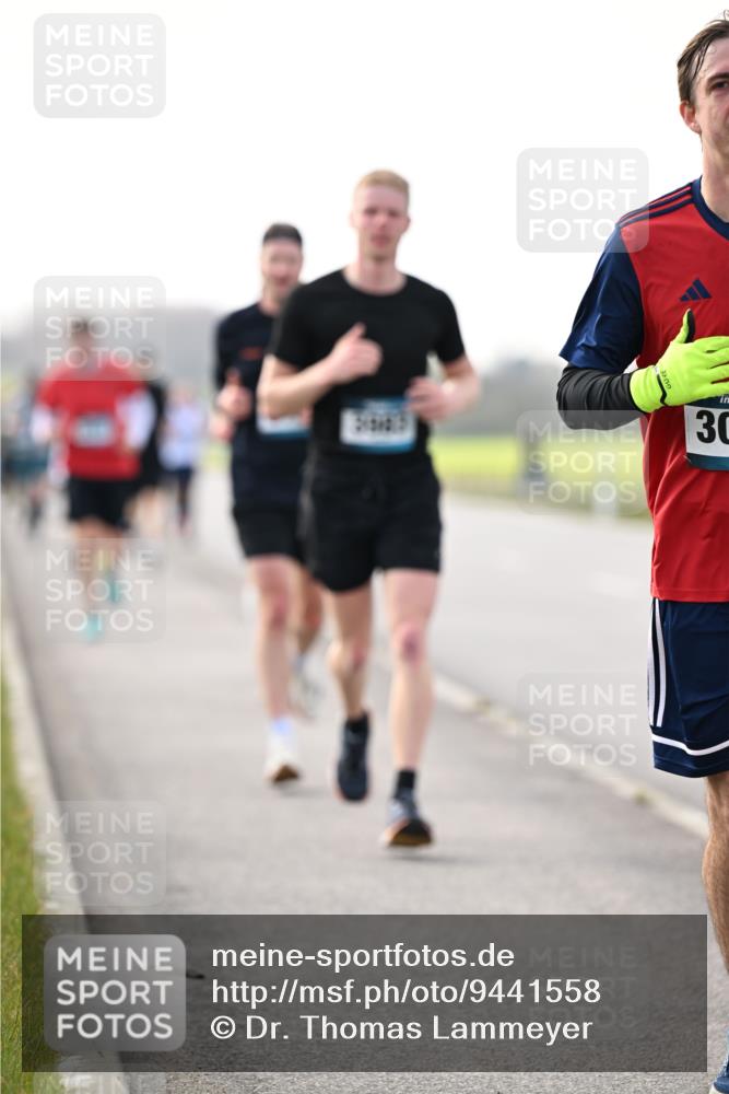 12.04.2026 - 45. Internationalen Wilhelmsburger Insellauf Dr. Thomas Lammeyer http://msf.ph/oto/9441558 12.04.2026 10:08:42 Laufen 30 meine-sportfotos.de