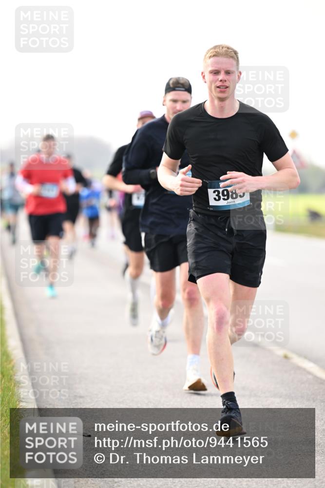 12.04.2026 - 45. Internationalen Wilhelmsburger Insellauf Dr. Thomas Lammeyer http://msf.ph/oto/9441565 12.04.2026 10:08:43 Laufen 3985 meine-sportfotos.de