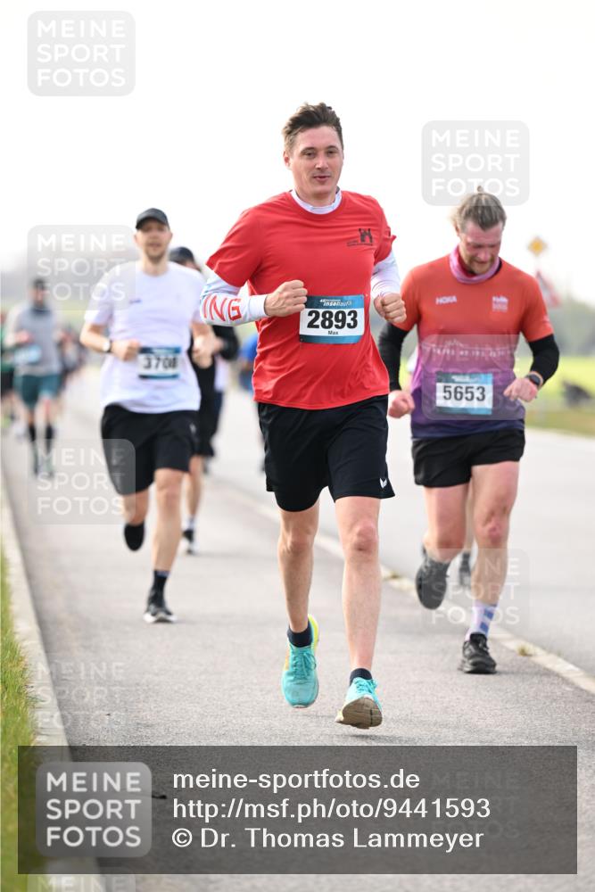 12.04.2026 - 45. Internationalen Wilhelmsburger Insellauf Dr. Thomas Lammeyer http://msf.ph/oto/9441593 12.04.2026 10:08:47 Laufen 3708, 2893, 5653 meine-sportfotos.de