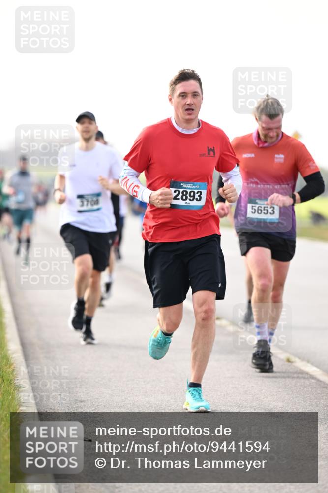12.04.2026 - 45. Internationalen Wilhelmsburger Insellauf Dr. Thomas Lammeyer http://msf.ph/oto/9441594 12.04.2026 10:08:47 Laufen 3700, 2893, 5653 meine-sportfotos.de