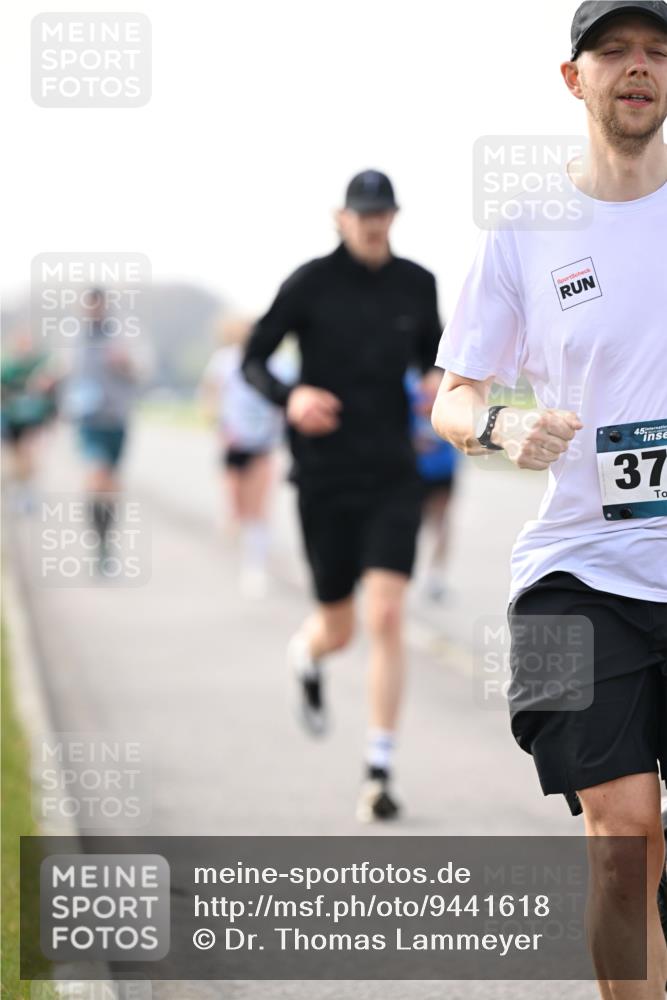 12.04.2026 - 45. Internationalen Wilhelmsburger Insellauf Dr. Thomas Lammeyer http://msf.ph/oto/9441618 12.04.2026 10:08:51 Laufen 45, 37 meine-sportfotos.de