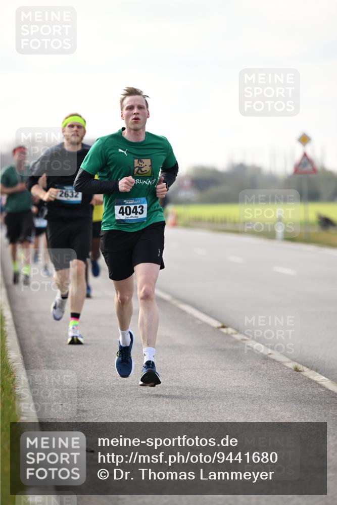12.04.2026 - 45. Internationalen Wilhelmsburger Insellauf Dr. Thomas Lammeyer http://msf.ph/oto/9441680 12.04.2026 10:09:00 Laufen 2632, 4043 meine-sportfotos.de