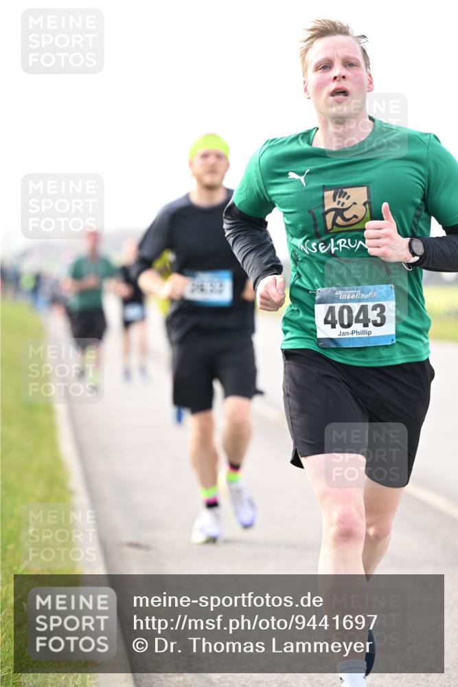 12.04.2026 - 45. Internationalen Wilhelmsburger Insellauf Dr. Thomas Lammeyer http://msf.ph/oto/9441697 12.04.2026 10:09:03 Laufen 2633, 4043 meine-sportfotos.de