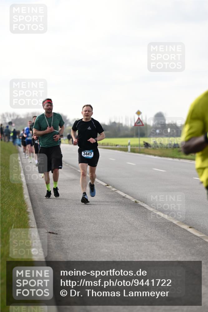 12.04.2026 - 45. Internationalen Wilhelmsburger Insellauf Dr. Thomas Lammeyer http://msf.ph/oto/9441722 12.04.2026 10:09:07 Laufen 3447 meine-sportfotos.de