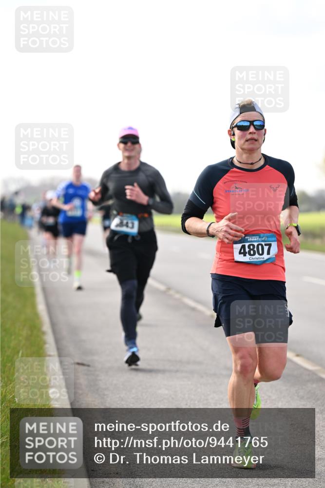12.04.2026 - 45. Internationalen Wilhelmsburger Insellauf Dr. Thomas Lammeyer http://msf.ph/oto/9441765 12.04.2026 10:09:13 Laufen 843, 45, 4807 meine-sportfotos.de