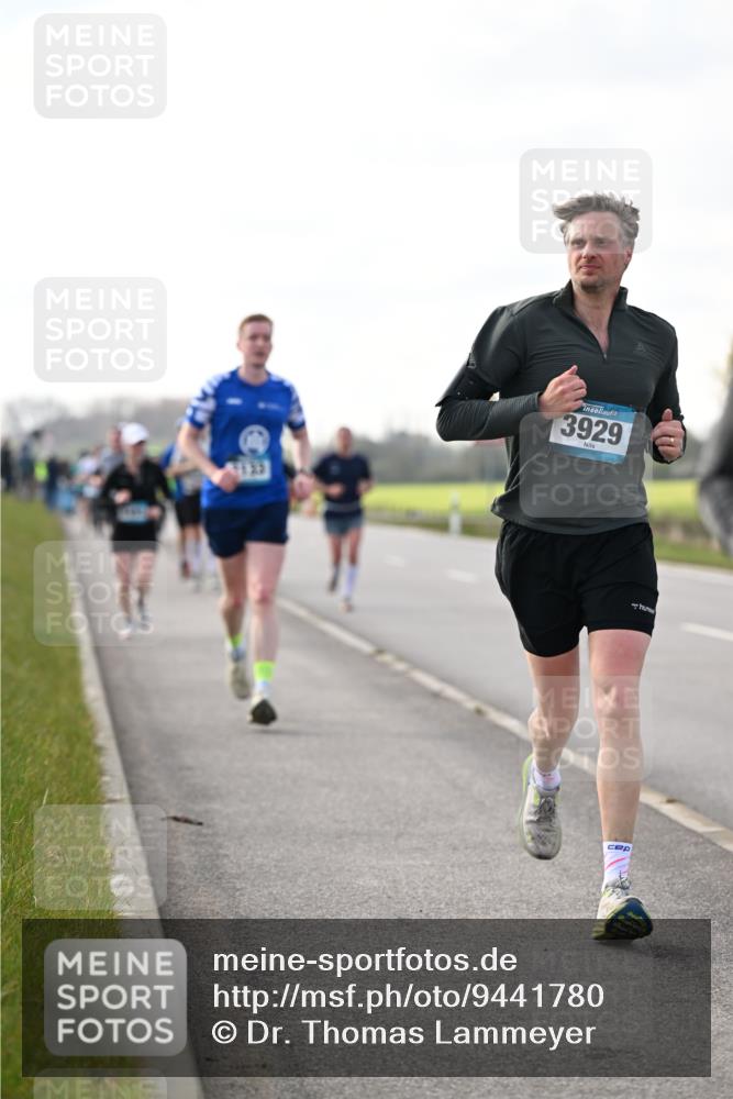 12.04.2026 - 45. Internationalen Wilhelmsburger Insellauf Dr. Thomas Lammeyer http://msf.ph/oto/9441780 12.04.2026 10:09:16 Laufen 3929 meine-sportfotos.de