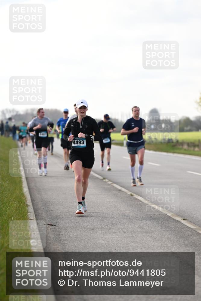 12.04.2026 - 45. Internationalen Wilhelmsburger Insellauf Dr. Thomas Lammeyer http://msf.ph/oto/9441805 12.04.2026 10:09:20 Laufen 4493 meine-sportfotos.de