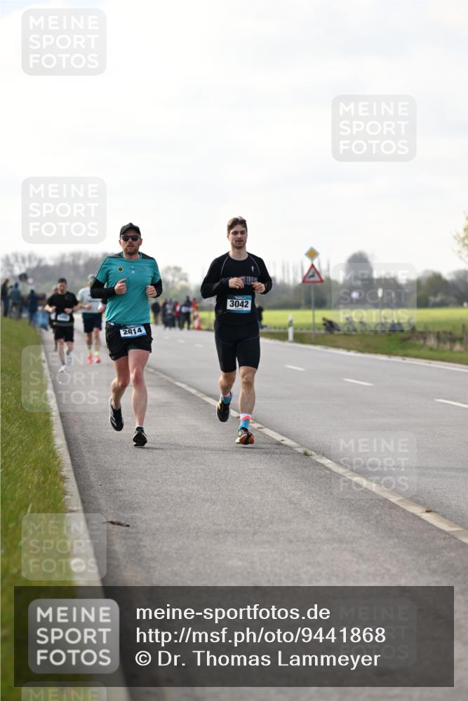 12.04.2026 - 45. Internationalen Wilhelmsburger Insellauf Dr. Thomas Lammeyer http://msf.ph/oto/9441868 12.04.2026 10:09:33 Laufen 3042, 2814 meine-sportfotos.de