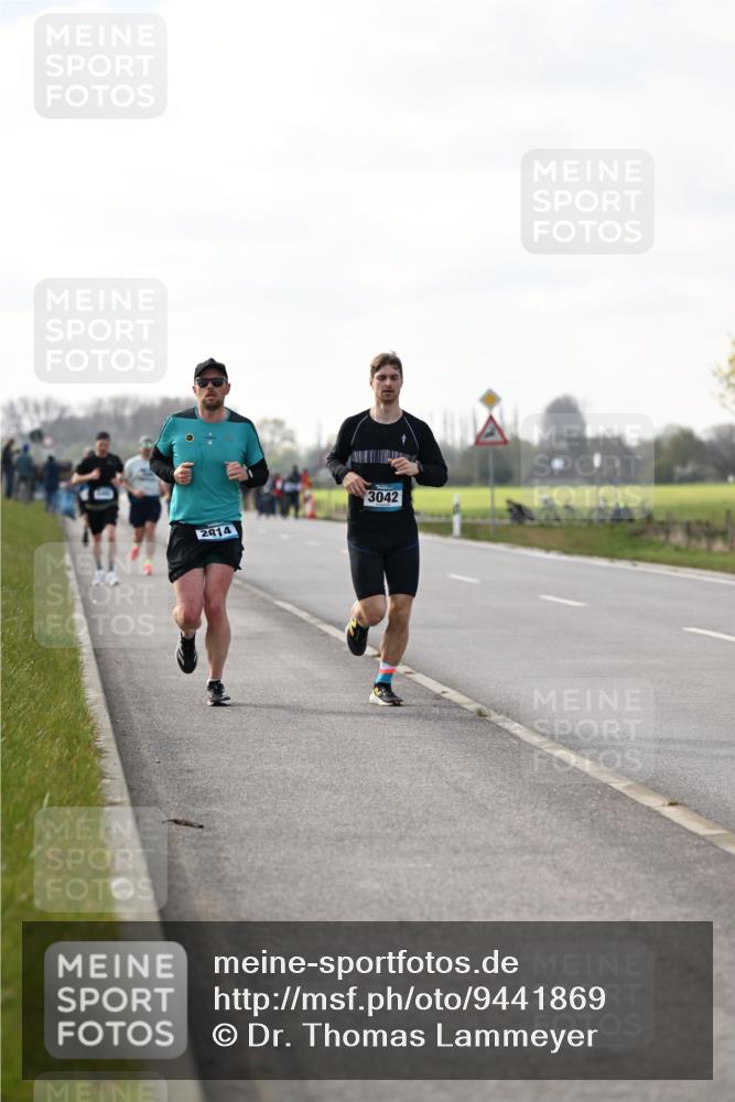 12.04.2026 - 45. Internationalen Wilhelmsburger Insellauf Dr. Thomas Lammeyer http://msf.ph/oto/9441869 12.04.2026 10:09:33 Laufen 2814, 3042 meine-sportfotos.de