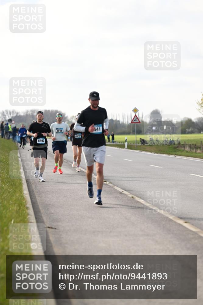 12.04.2026 - 45. Internationalen Wilhelmsburger Insellauf Dr. Thomas Lammeyer http://msf.ph/oto/9441893 12.04.2026 10:09:38 Laufen 5492, 3506, 3945, 441 meine-sportfotos.de