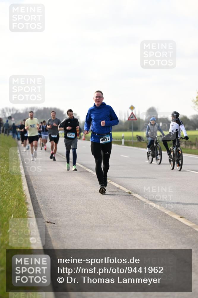 12.04.2026 - 45. Internationalen Wilhelmsburger Insellauf Dr. Thomas Lammeyer http://msf.ph/oto/9441962 12.04.2026 10:09:54 Laufen 4555, 4521 meine-sportfotos.de