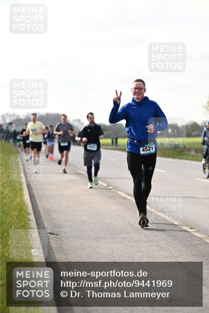 12.04.2026 - 45. Internationalen Wilhelmsburger Insellauf Dr. Thomas Lammeyer http://msf.ph/oto/9441969 12.04.2026 10:09:56 Laufen 4555, 4521 meine-sportfotos.de