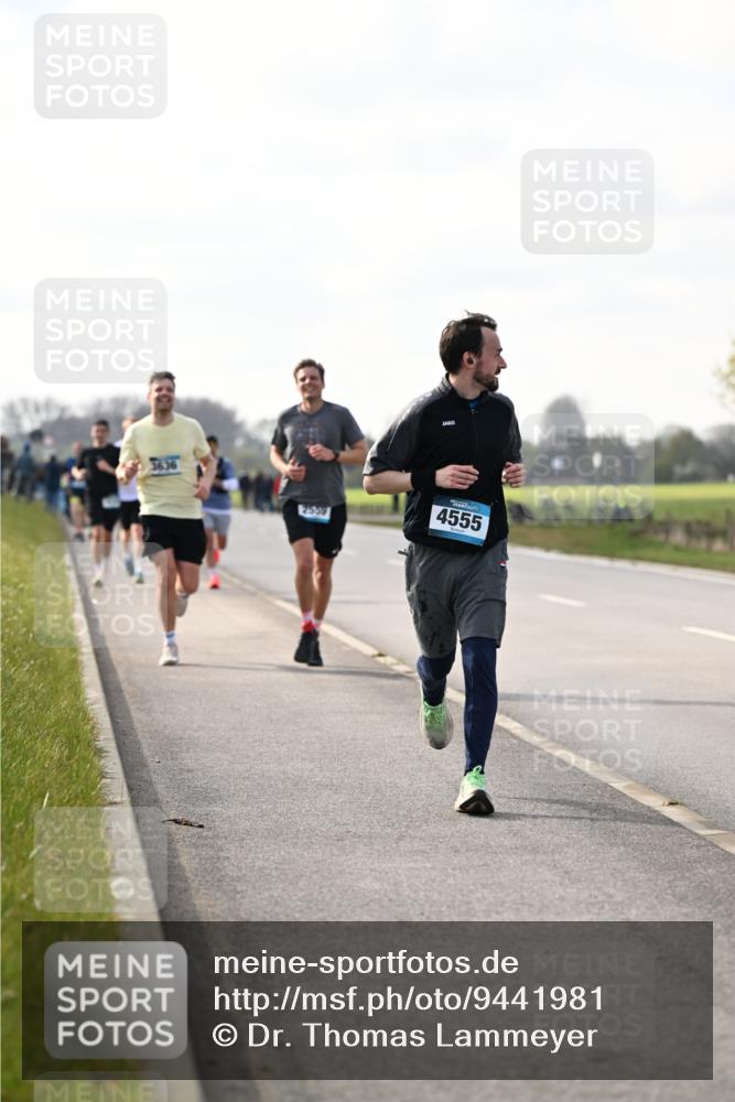 12.04.2026 - 45. Internationalen Wilhelmsburger Insellauf Dr. Thomas Lammeyer http://msf.ph/oto/9441981 12.04.2026 10:09:59 Laufen 3636, 2559, 4555 meine-sportfotos.de
