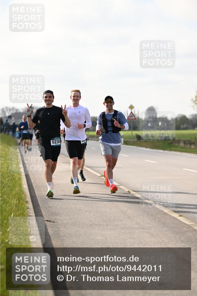 12.04.2026 - 45. Internationalen Wilhelmsburger Insellauf Dr. Thomas Lammeyer http://msf.ph/oto/9442011 12.04.2026 10:10:05 Laufen 5238 meine-sportfotos.de