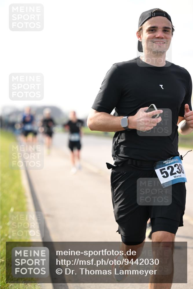 12.04.2026 - 45. Internationalen Wilhelmsburger Insellauf Dr. Thomas Lammeyer http://msf.ph/oto/9442030 12.04.2026 10:10:08 Laufen 45, 523 meine-sportfotos.de
