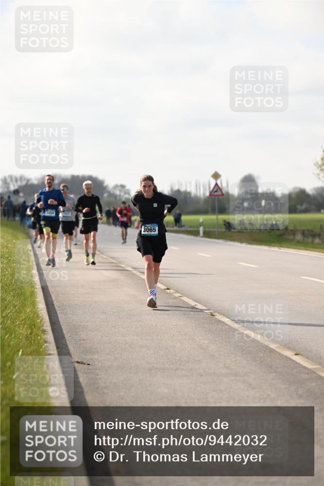 12.04.2026 - 45. Internationalen Wilhelmsburger Insellauf Dr. Thomas Lammeyer http://msf.ph/oto/9442032 12.04.2026 10:10:09 Laufen 3065 meine-sportfotos.de