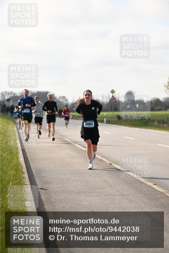 12.04.2026 - 45. Internationalen Wilhelmsburger Insellauf Dr. Thomas Lammeyer http://msf.ph/oto/9442038 12.04.2026 10:10:10 Laufen 3065 meine-sportfotos.de