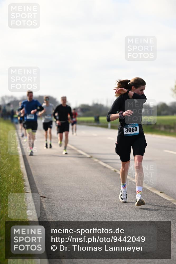 12.04.2026 - 45. Internationalen Wilhelmsburger Insellauf Dr. Thomas Lammeyer http://msf.ph/oto/9442049 12.04.2026 10:10:11 Laufen 3065 meine-sportfotos.de